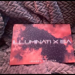 ILLUMINATI X ISA Eyeshadow Palette